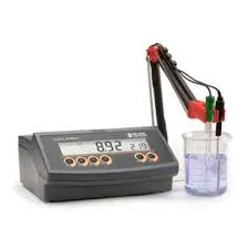 pH Benchtop Meter with Manual Temperature Compensation – HI2209 – Hanna pH ir pH/ORP matuokliai Lietuvoje