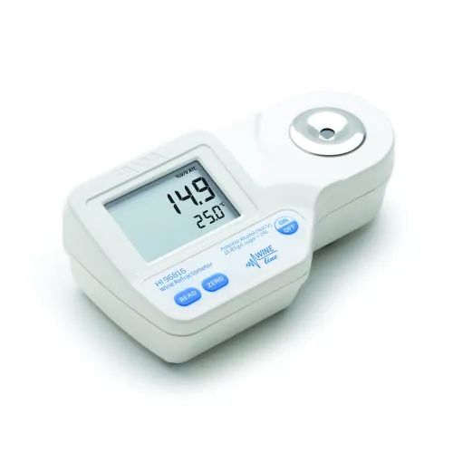 Digital Refractometer for Potential Alcohol (% V/V) Analysis in Wine, Must and Juice According to EEC – HI96816 – Hanna refraktometrai Lietuvoje